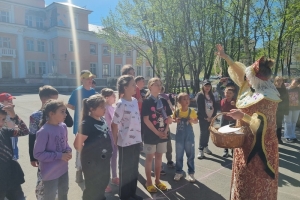 Уличная литературно-просветительская акция «С Днем рождения, Александр Сергеевич!»