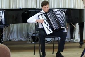 Роман Шиняев, аккордеон