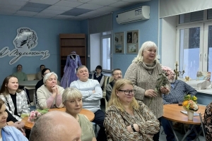 Поздравления от поэта Елены Назаровой