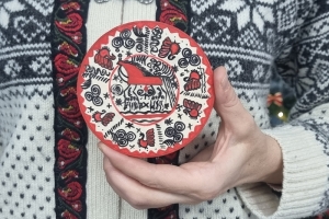 Декоративные изделия в технике мезенской росписи