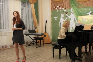 Преподаватель Мария Олеговна Батурина и концертмейстер Елена Витальевна Глинская