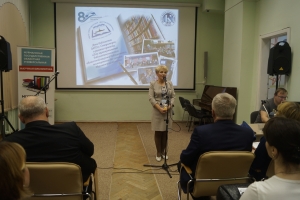 Директор МБУК Североморская ЦБС О.А. Ефименко рассказала о профессиональных достижениях Североморской ЦБС