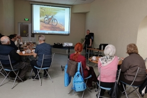 Заседание клуба путешественников «Гольфстрим»: туристический практикум «Топ-10 неочевидных аксессуаров для туризма и активного отдыха»