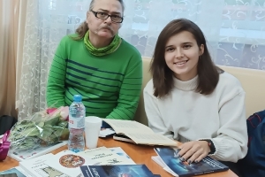 Участники ЛИТО «Мурман» Олеся Тихомирова и Георгий Корницов