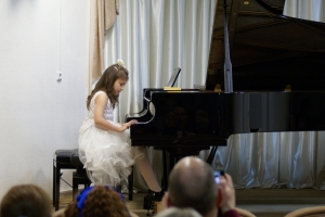 Анастасия Куликова, 1 класс (фортепиано)