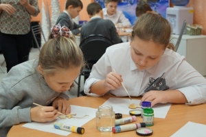 За работой