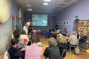 Выступает Ольга Гладенко