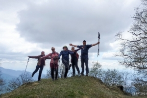 Заседание клуба путешественников «Гольфстрим»: туристический практикум «Топ-10 неочевидных аксессуаров для туризма и активного отдыха»