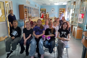 Виртуальное путешествие на «машине времени» «Здравствуй, детство пионерское!»