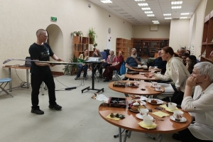 Заседание клуба путешественников «Гольфстрим»: туристический практикум «Топ-10 неочевидных аксессуаров для туризма и активного отдыха»