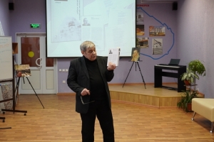 Книгу Владислава Пенькова представляет Александр Акопянц
