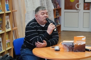 Бард, поэт и прозаик Игорь Кольцов