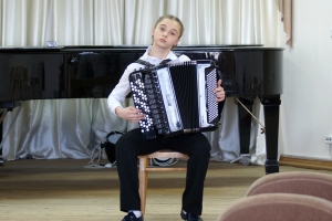 Софья Грибанова, баян