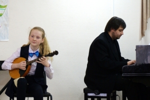 Руслана Сыботова, домра (конц. Козырев М.И.), ДШИ п. Сафоново