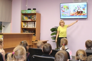 Мероприятие проводит Оксана Степанова