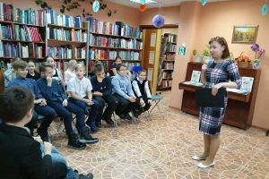 Анна Салкевич о книгах – юбилярах 