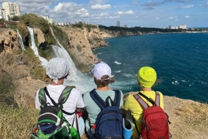 Заседание клуба путешественников «Гольфстрим»: туристический практикум «Топ-10 неочевидных аксессуаров для туризма и активного отдыха»