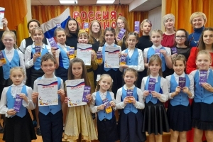 Участники фестиваля из ДМШ им. Э.С. Пастернак