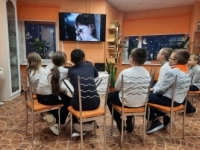 Новогодний киножурнал к Международному дню кино «Новогодние приключения Маши и Вити»